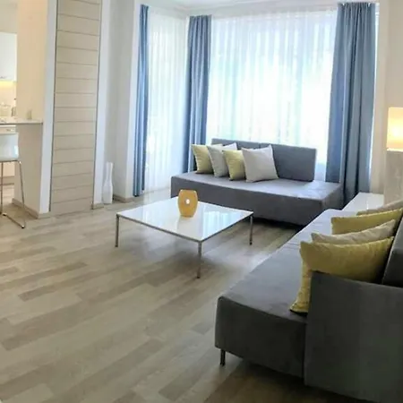 Lovely Lux California - A - Antalya